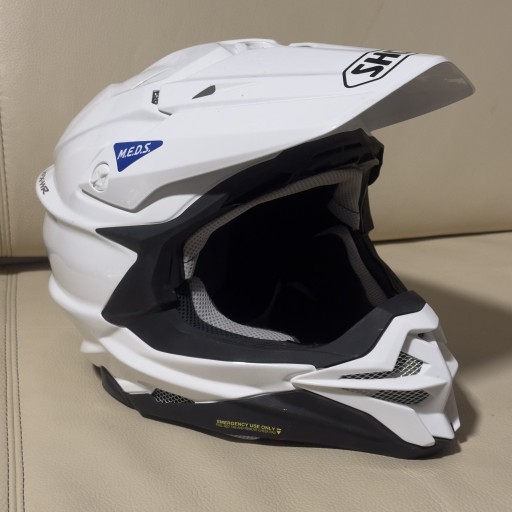 Zdjęcie oferty: Kask Shoei VFX WR rozmiar L