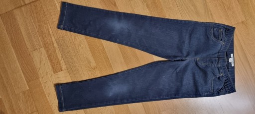 Zdjęcie oferty: Legginsy jeansowe dla dziewczynki RESERVED r.128