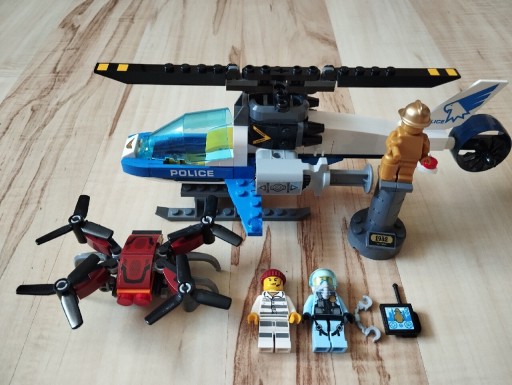 Zdjęcie oferty: Lego City Pościg policyjnym dronem 60207