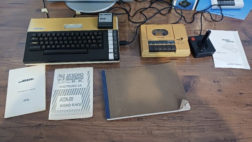 Zdjęcie oferty: Atari 800XL - zestaw 