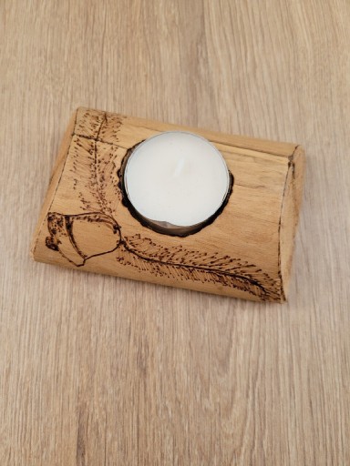 Zdjęcie oferty: Nowa świeczka handmade tealight w drewnie