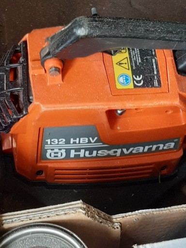 Zdjęcie oferty: Husqvarna Dmuchawa spalinowa do liści 