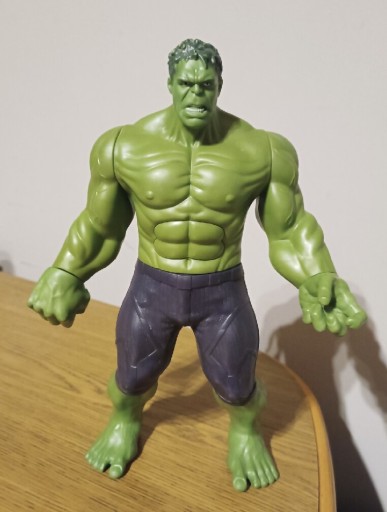 Zdjęcie oferty: Hulk figurka Avengers 30 cm + dźwięk i światło