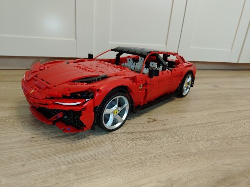 Zdjęcie oferty: Ferrari Purosangue w skali 1:8 – klocki, Lego, kompatybilne, Technic