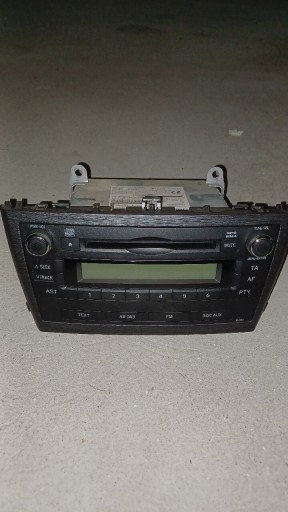 Zdjęcie oferty: Radio toyota avensis t27 oryginalne