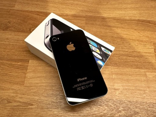 Zdjęcie oferty: Apple iPhone 4S - Black - 8GB