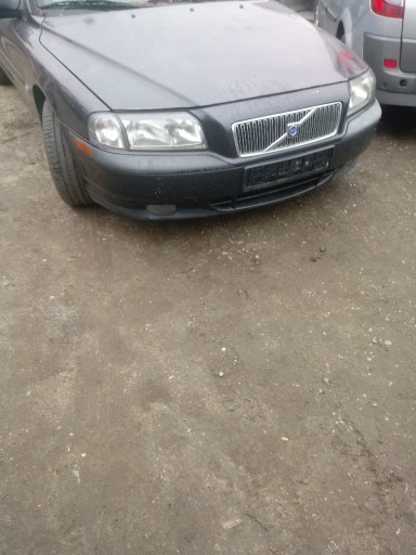 Zdjęcie oferty: Zderzak przedni Volvo S 80 tel.507-668-712