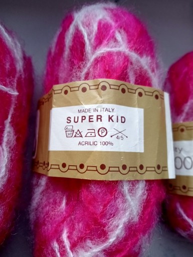 Zdjęcie oferty: Włóczka, wełna moherowa t.mohair100 super kid 7szt