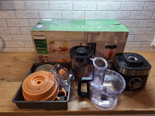 Zdjęcie oferty: Robot kuchenny Philips HR7530 - 850W - 31 funkcji