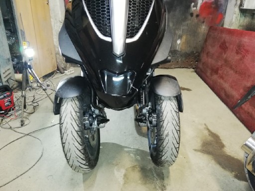 Zdjęcie oferty: Czesci piaggio yourban 125, 300