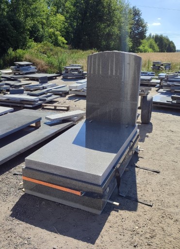 Zdjęcie oferty: Miejsce na cmentarzu komunalnym Zarzew 