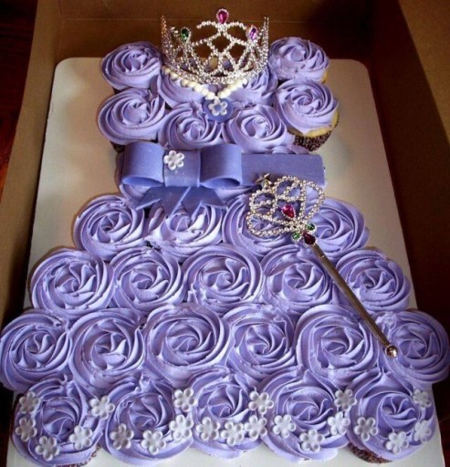Zdjęcie oferty: Tort Urodzinki Muffinki Księżniczka