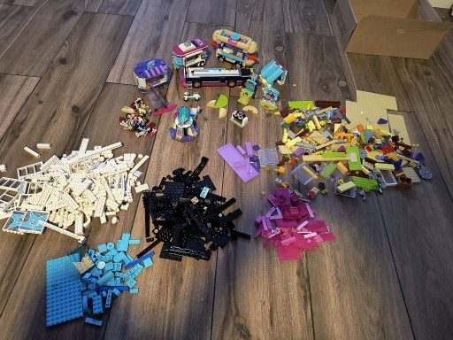 Zdjęcie oferty: LEGO , duży zestaw 2,3kg