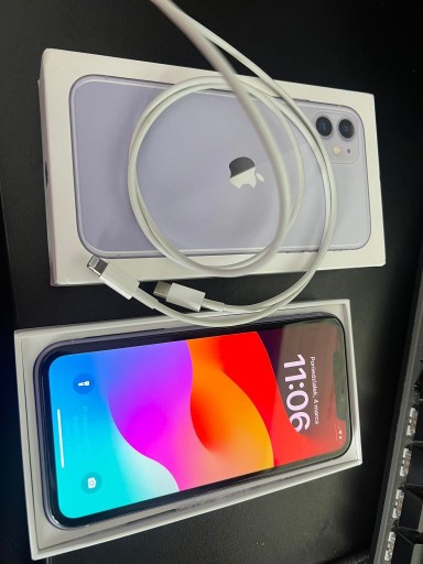 Zdjęcie oferty: Iphone 11 Fioletowy 64GB