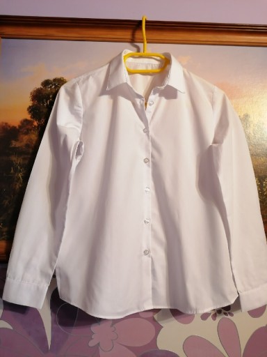 Zdjęcie oferty: Koszula biała chłopięca długi rękaw roz 146