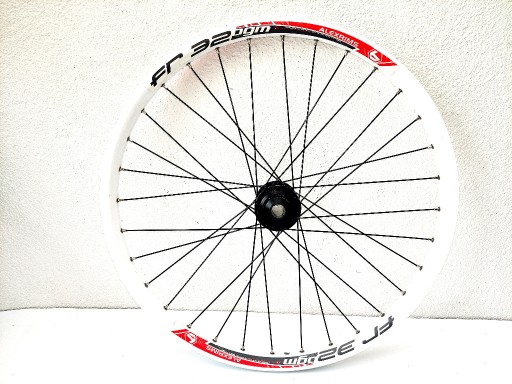 Zdjęcie oferty: NOWE koło Junior Przód FORMULA oś 20 mm Disc 24''