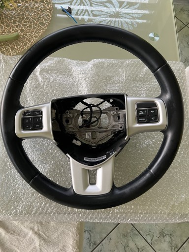 Zdjęcie oferty: Kierownica Dodge Charger 2011-2014