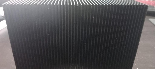 Zdjęcie oferty: Radiator aluminiowy czarny anodowany