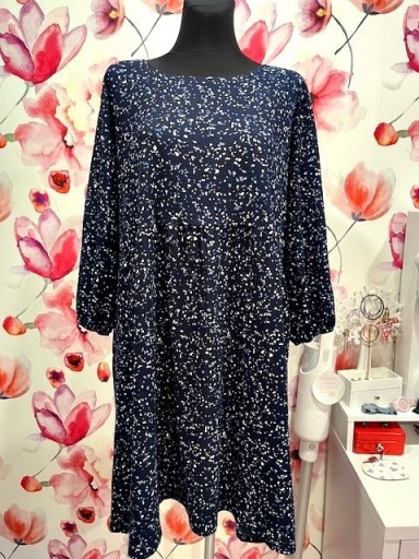 Zdjęcie oferty: janina sukienka modny wzór luźny fason roz.54