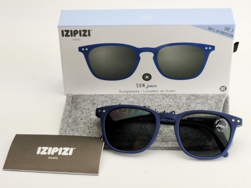 Zdjęcie oferty: Okulary przeciwsłoneczne Izipizi #E Junior Navy Blue (5-10lat)