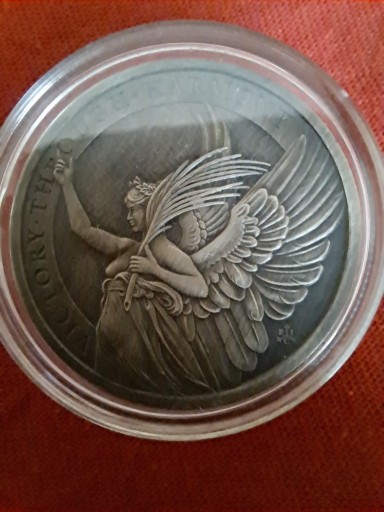 Zdjęcie oferty: Cnoty królowej srebrna moneta antyczny wzór 