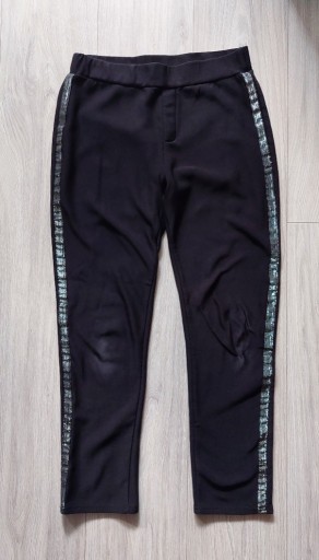 Zdjęcie oferty: Legginsy ocieplane lampasy 42