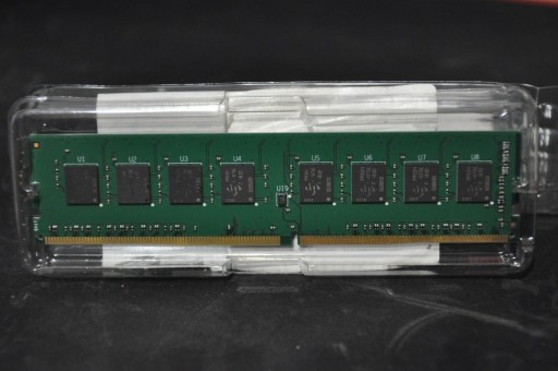 Zdjęcie oferty: Pamięć RAM GoodRAM IRDM DDR4 4GB 2133MH