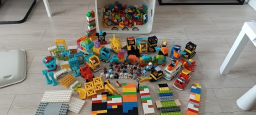 Zdjęcie oferty: LEGO Duplo dużo zestawów 