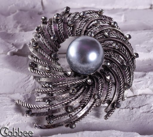Zdjęcie oferty: Broszka srebrna z perłą