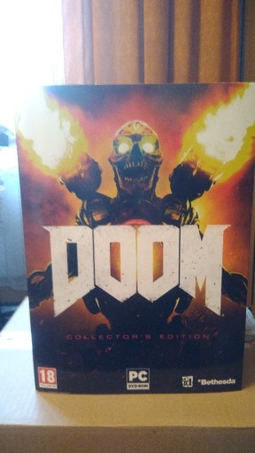 Zdjęcie oferty: DOOM Edycja Kolekcjonerska PC NOWA