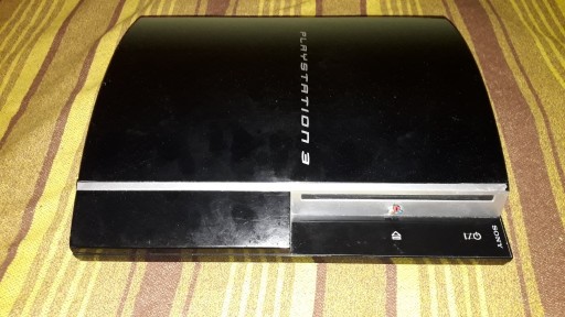 Zdjęcie oferty: Playstation 3 FAT CECHG04 Uszkodzona