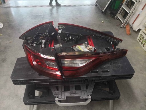 Zdjęcie oferty: Lampy tylnie Renault Megane 4 2016/17