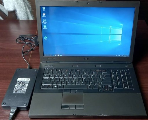 Zdjęcie oferty: Laptop Dell M6600 i7 Q4000M