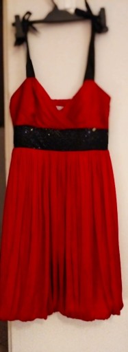Zdjęcie oferty: Czerwona sukienka M. Elegancka, wyjściowa