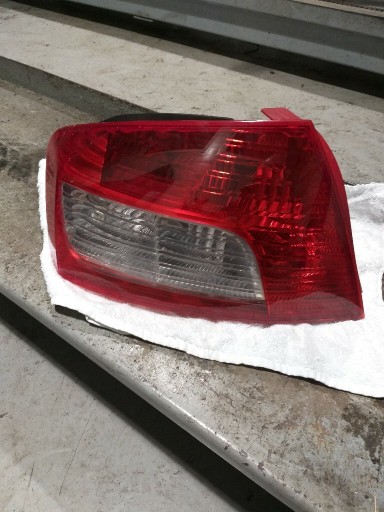 Zdjęcie oferty: LAMPA TYŁ LEWA PEUGEOT 407 LIFT EU