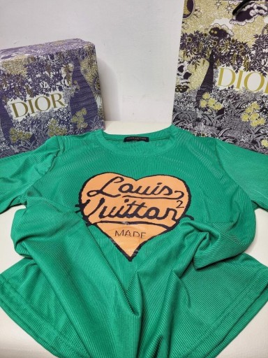 Zdjęcie oferty: T-shirt Louis Vuitton serce