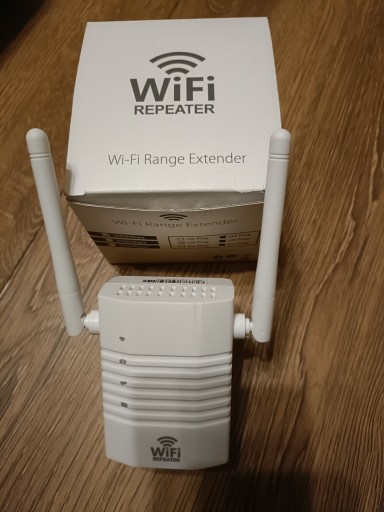 Zdjęcie oferty: Wzmacniacz sygnału Wi-Fi Repeater