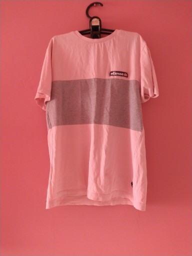 Zdjęcie oferty: Różowy t-shirt Ellesse 