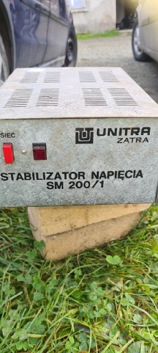 Zdjęcie oferty: Stabilizator napięcia 