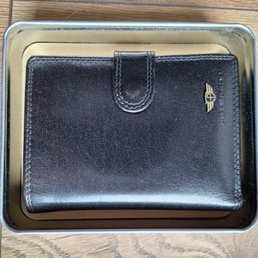 Zdjęcie oferty: Skórzany portfel męski z ochroną kart RFID