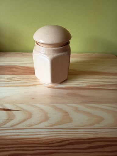 Zdjęcie oferty: Pojemnik Bolesławiec