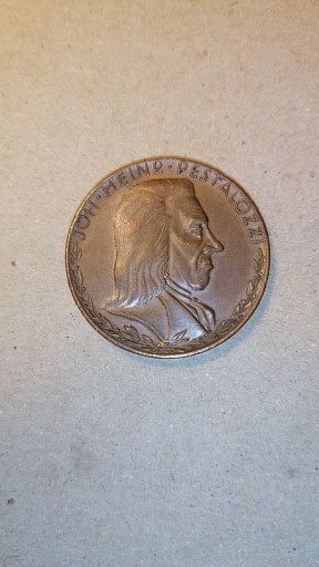 Zdjęcie oferty: NRD Medal Johann Heinrich Pestalozzi 