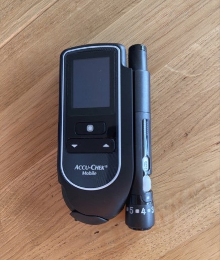 Zdjęcie oferty: Accu-chek mobile automatyczny glukometr