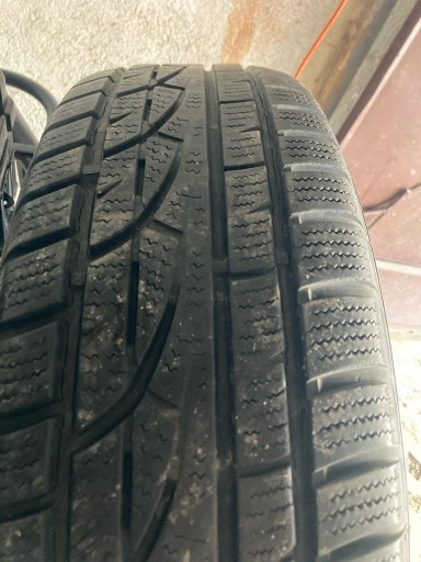 Zdjęcie oferty: Opony zimowe hankook 215/70R16 4szt. DOT2414