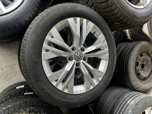 Zdjęcie oferty: Koła zimowe Alufelgi VW Passat T-Roc TIGUAN 215/55/17 17” opony zimowe