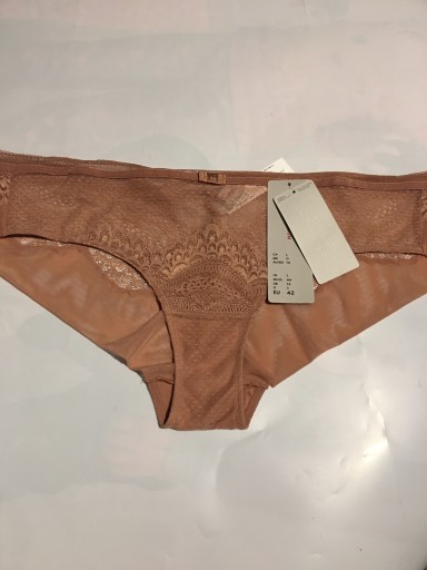 Zdjęcie oferty: Majtki TRIUMPH 42