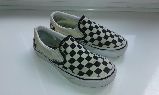 Zdjęcie oferty: VANS slip-on checkerboard dziecięce rozmiar 34,5