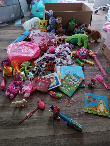 Zdjęcie oferty: Mega mega duże pudło zabawek dla dziewczynki 