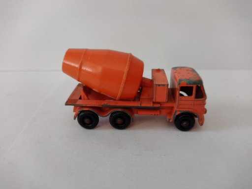 Zdjęcie oferty: Foden Cement Mixer Matchbox by Lesney 1961