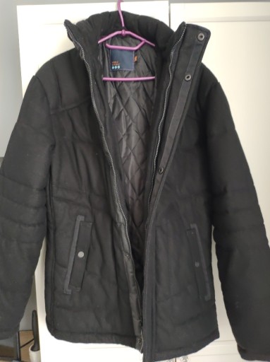 Zdjęcie oferty: męska zimowa kurtka firmy World Republic M